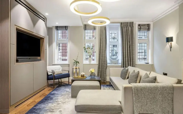 Mayfair Home Private Parking Central AC