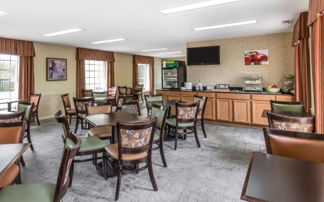 Quality Inn Crossville Near Cumberland Mountain State Park