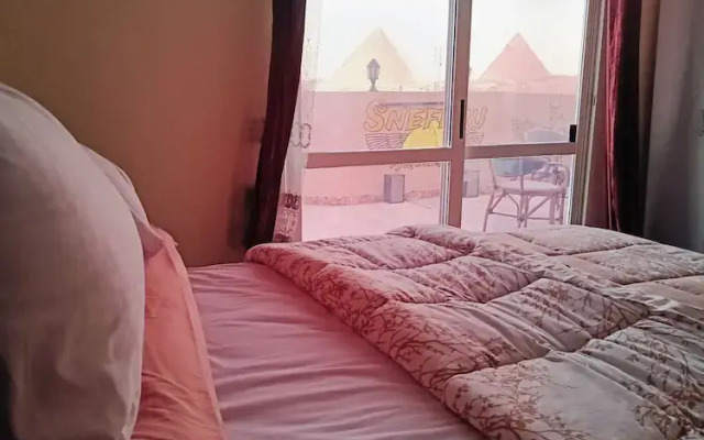 sneferu pyramids inn