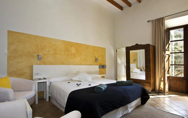 Fornalutx Petit Hotel