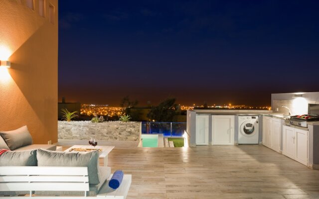 Villa Andrea, Ocean View, Heated Pool