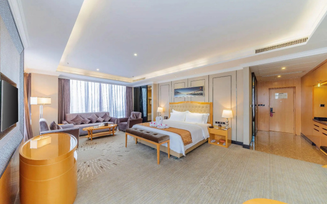 Golden Phoenix International Hotel
