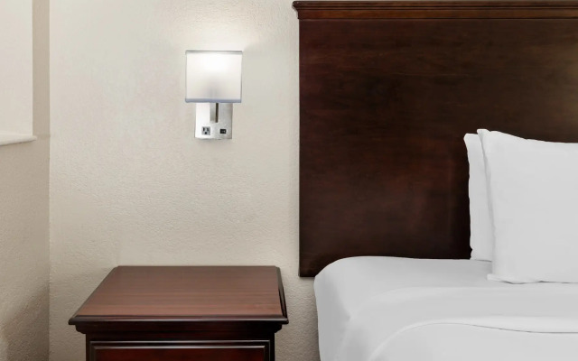 Baymont by Wyndham Houston Brookhollow