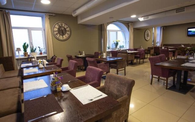 Optima Cherkasy Hotel