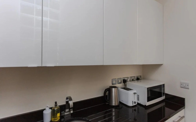 Central 1 Bedroom Flat Near Buckingham Palace