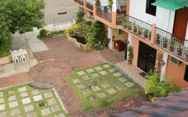 Collado Hotel