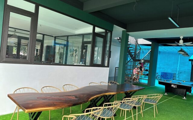 King Bavi Resort