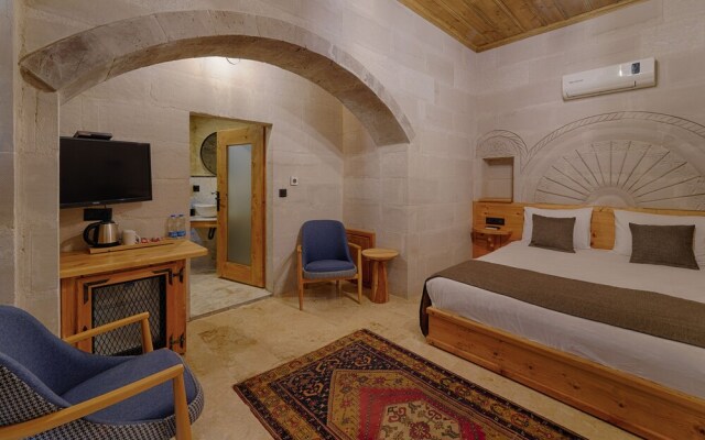 Concept Cave Suites
