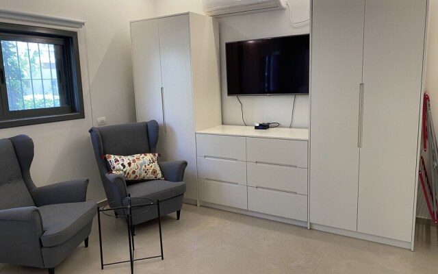 Cozy Apartment in the Heart of Tel Aviv