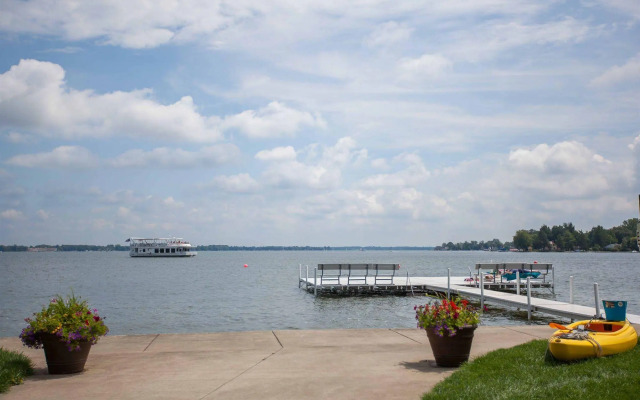 Oakwood Resort