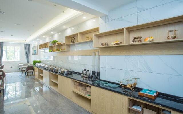 Green Tree Inn Express Nantong 1st People's Hospital