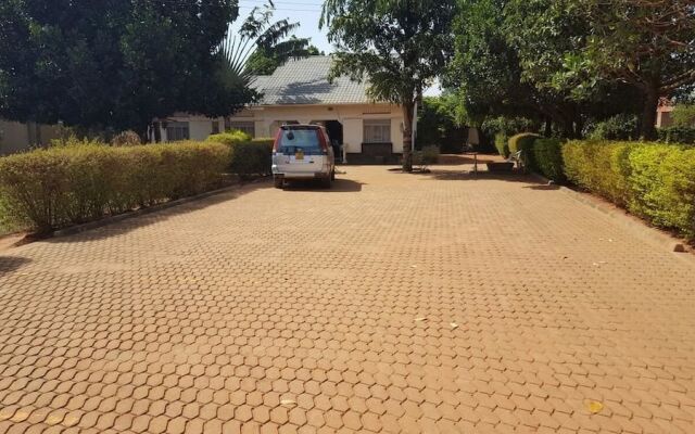 Paula Guest House