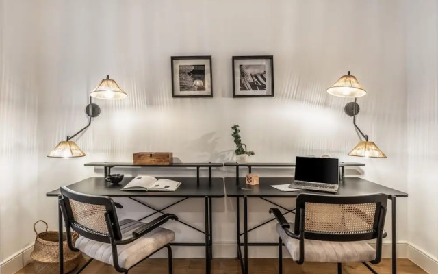 Acqua - 3 Bedrooms and Terrace in Centro