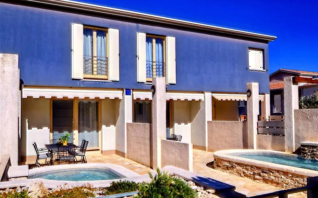 Modern Villa With Swimming Pool in Banjole