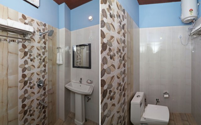 OYO 13686 Rudraksh hotel