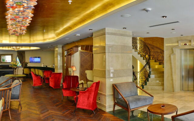 Warwick Ankara