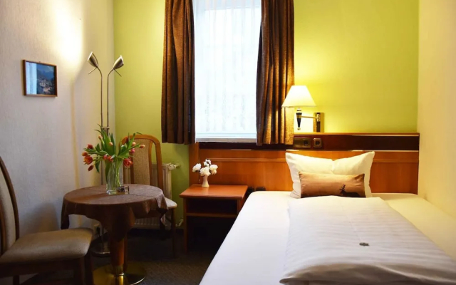 Landhotel Zum Hirsch