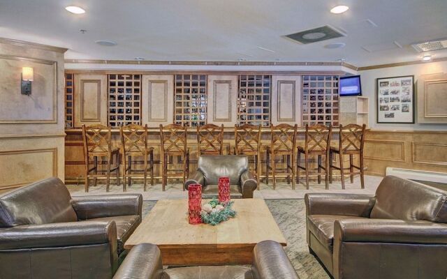 River Mtn Lodge W319