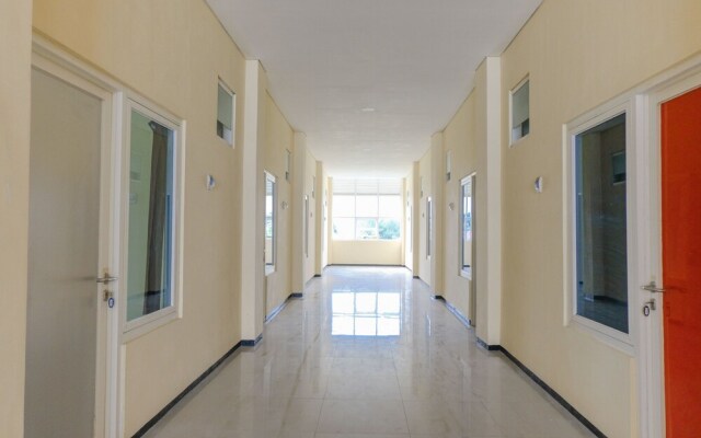 OYO 1468 SM House