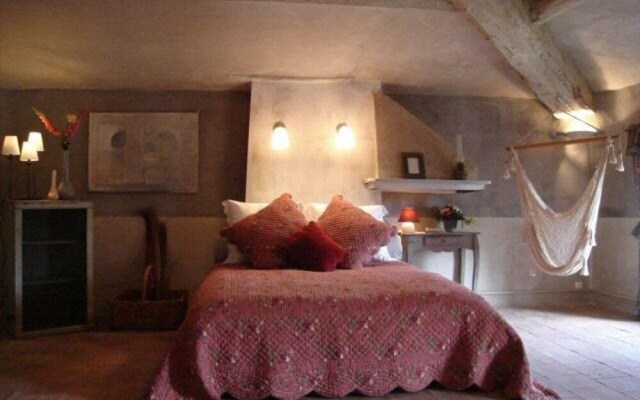 Clos De Venes Domaine Viticole