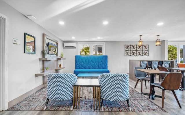 Avania Inn of Santa Barbara