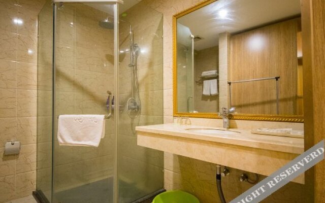 Wanzai Matou City Hotel