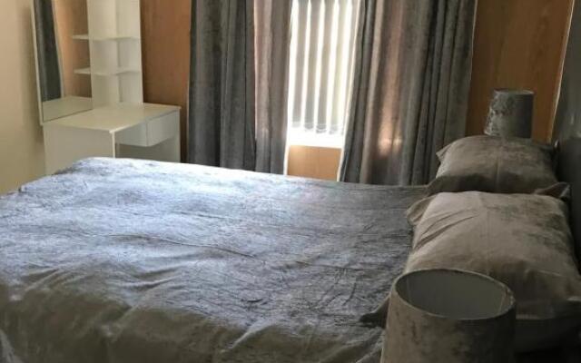 Sandy Pad's Apartments