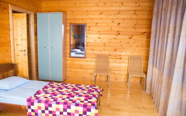 Chaykovskogo 24 Inn