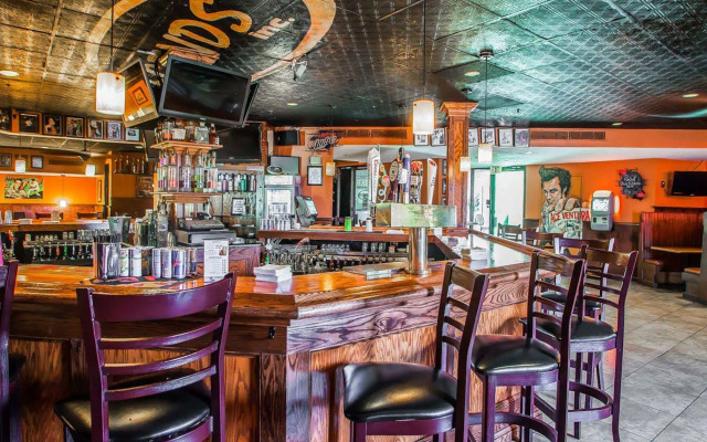 Red Roof Inn Reading