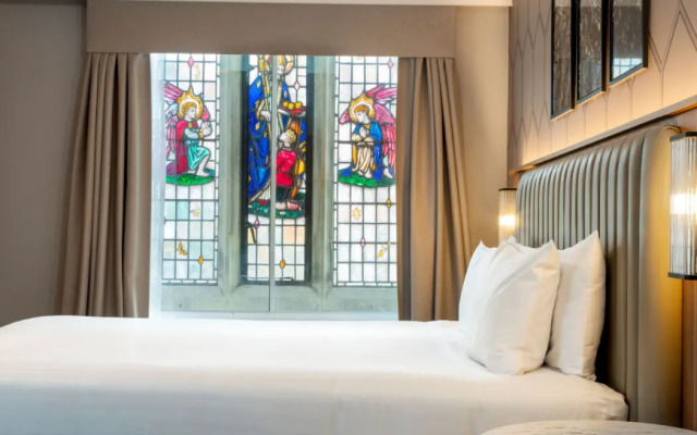 London Chigwell Prince Regent Hotel, BW Signature Collection