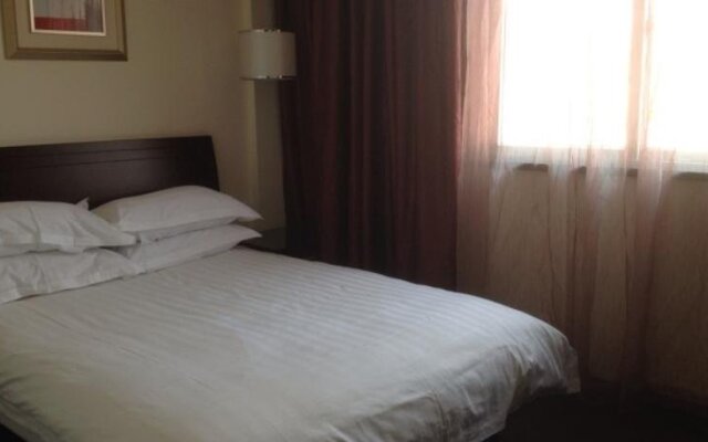 Bai Rong Business Hotel