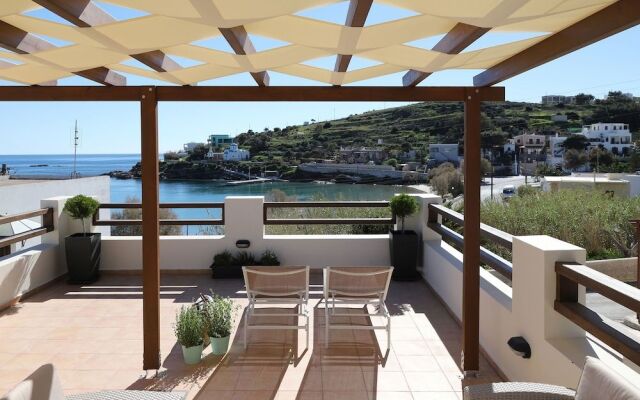 Syra Bay