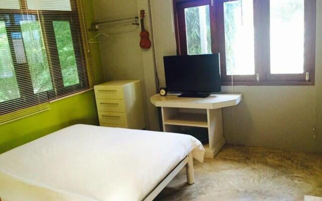 Surf House Hua Hin