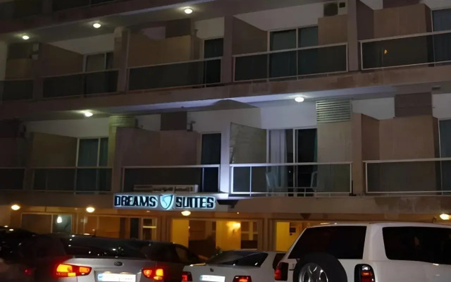 Dreams Suites