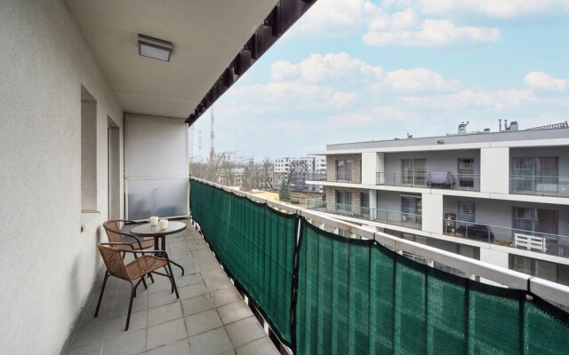 Apartment Near the River by Renters