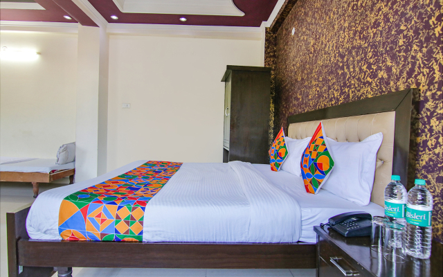 Fabhotel City Palace