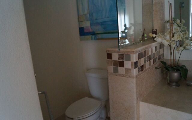 Romantic Zone V399 2 Bedroom