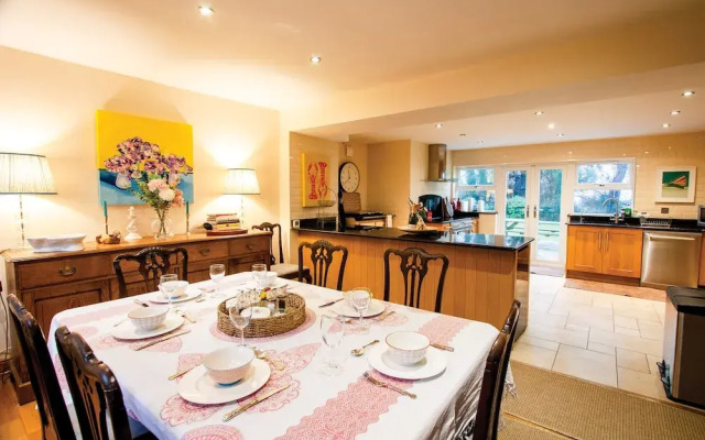 Bayview House - 4 bedroom - Llanmadoc