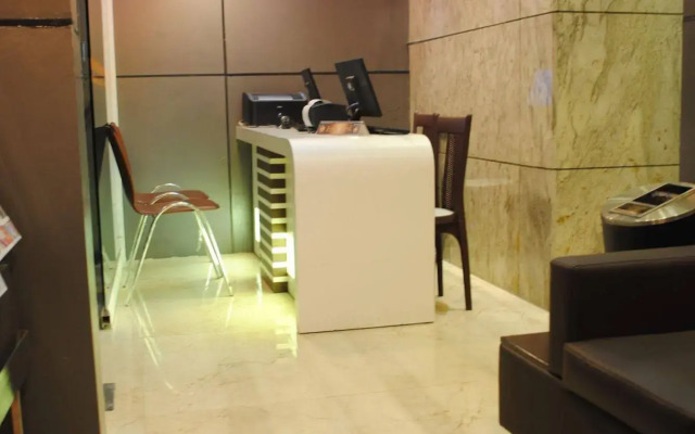 Aishwarya Suites