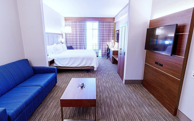 Holiday Inn Express Hotel & Suites Crestview by IHG