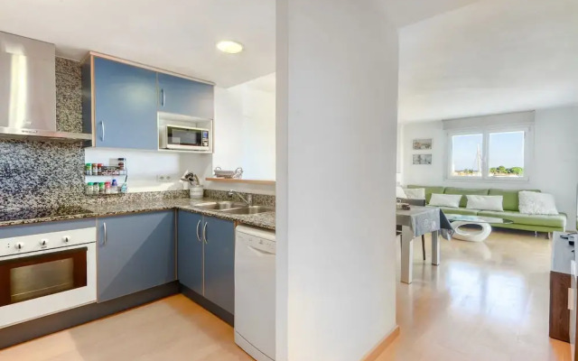 Apartment With Scenic View