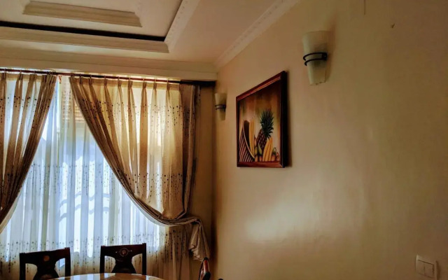 White Stone Apartment KIMIHURURA