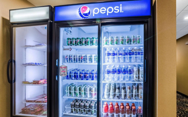 Cobblestone Inn & Suites - Oberlin