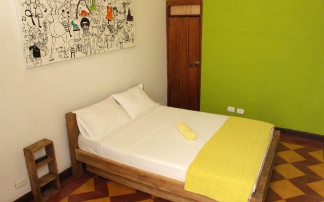 Lulos Hostal Boutique - Hostel