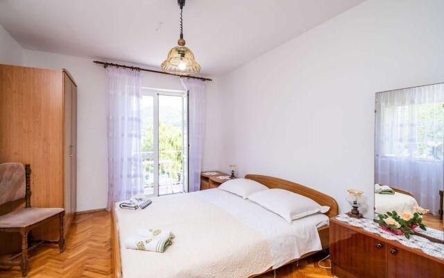 Apartments Zarac