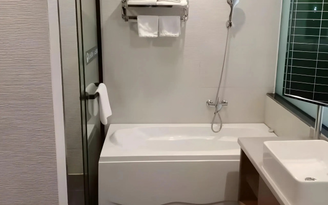 GreenTree Inn Express Shangqiu Zhecheng County Shanghai Road