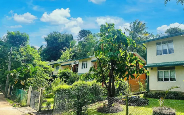 The Kings Villa