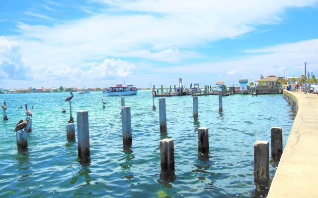 Key West Style Beachtown Estate by TechTravel