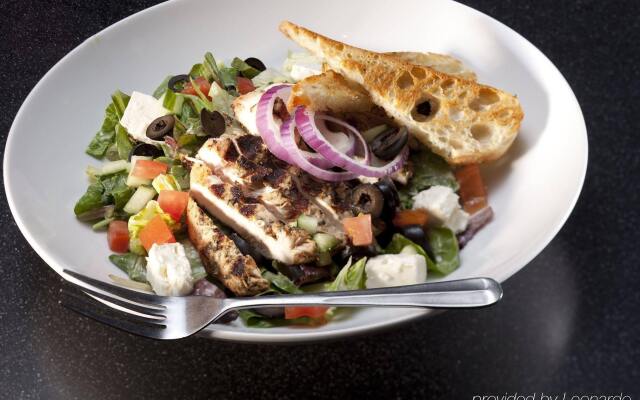 Holiday Inn Athens-University Area