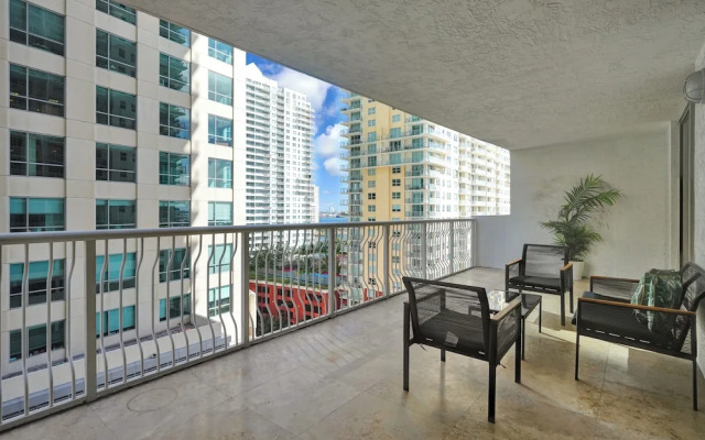 Zeus Sanctuary in Brickell Miami